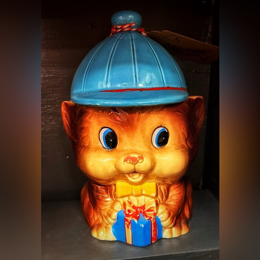 Vintage Cookie/Biscuit Jar…Japan
